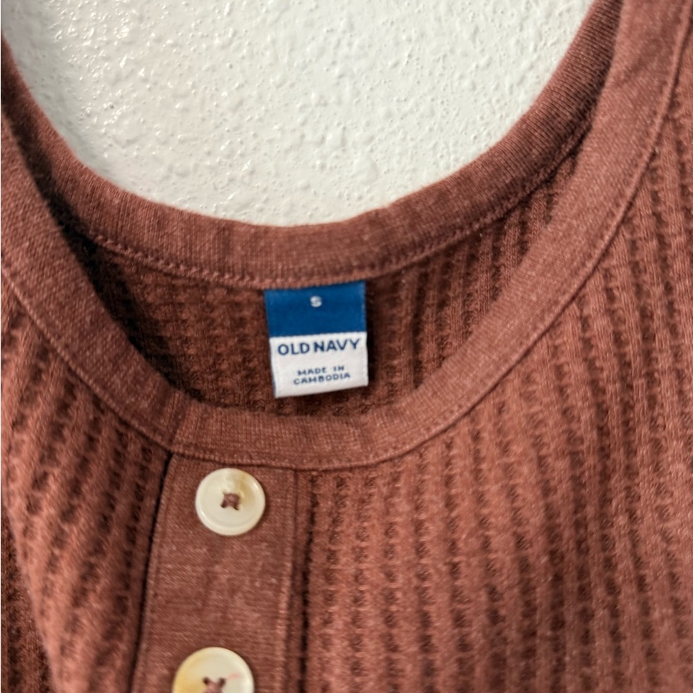 Old Navy Brown Ribbed Henley Top and pant